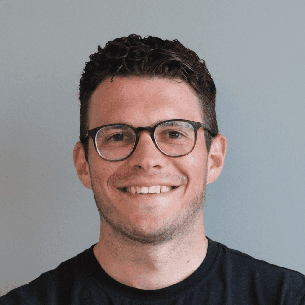 Jarrett Stewart – Headshot